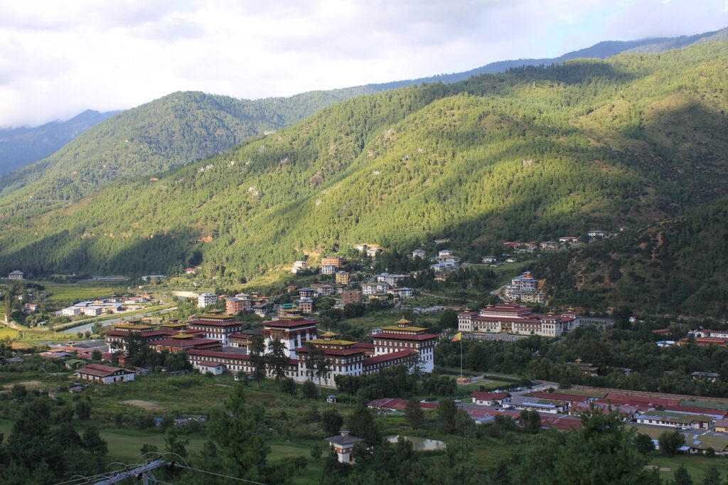 bhutan, landscape, asia-2821975.jpg